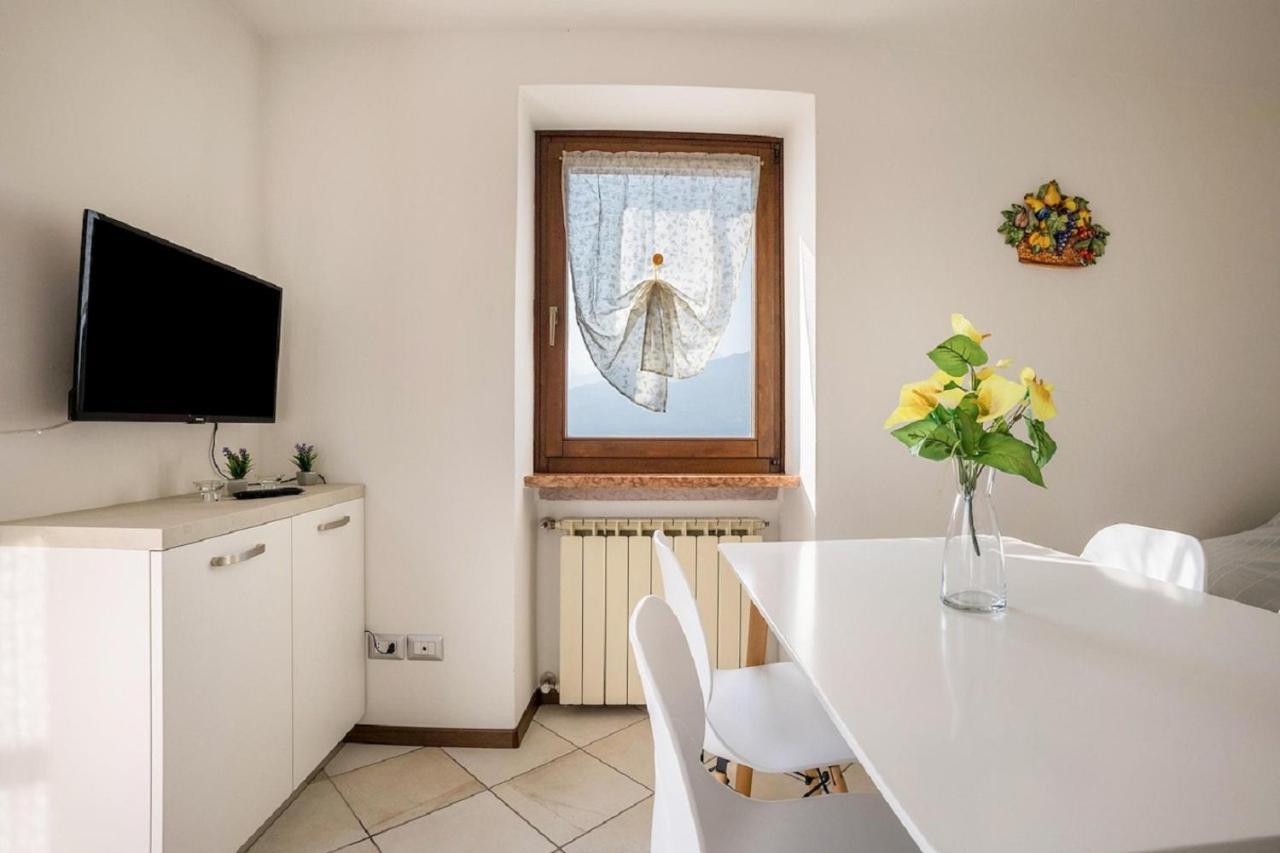 Appartamenti Casa Palazzina Malcesine Exteriör bild