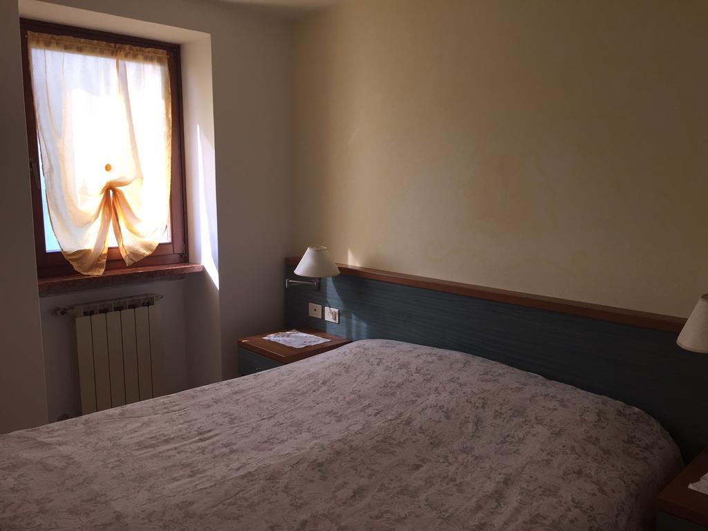 Appartamenti Casa Palazzina Malcesine Exteriör bild