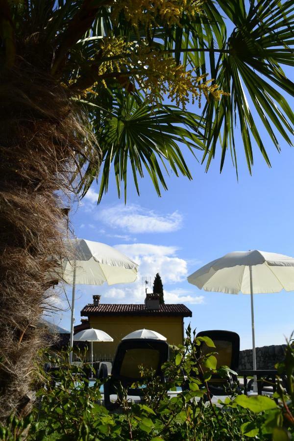 Appartamenti Casa Palazzina Malcesine Exteriör bild